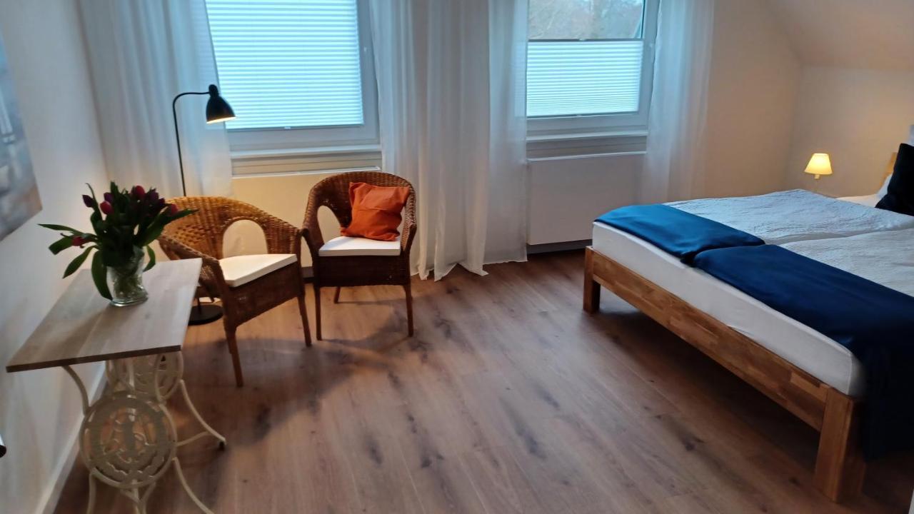Apartment Am *